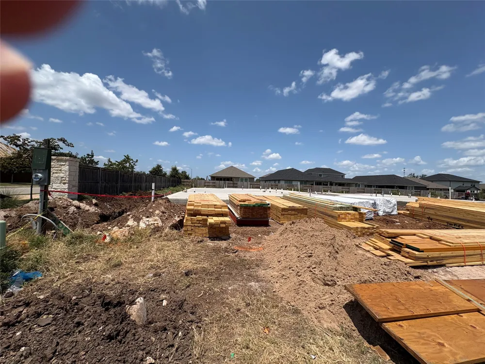 200 Firethorn Cove Marble Falls, TX 78654
