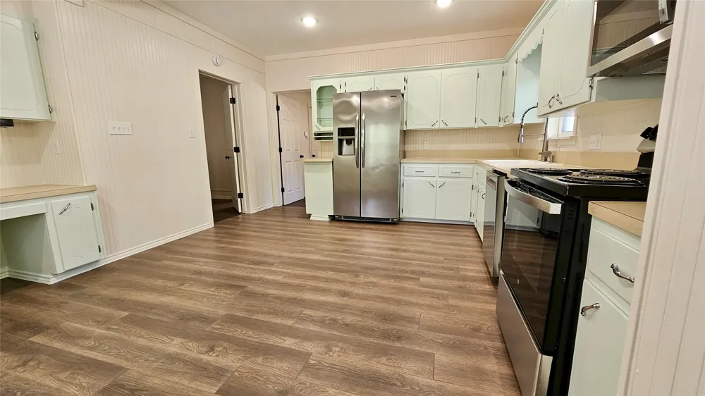 205 S Granger Street Granger, TX 76530