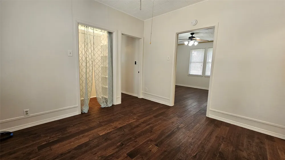 205 S Granger Street Granger, TX 76530