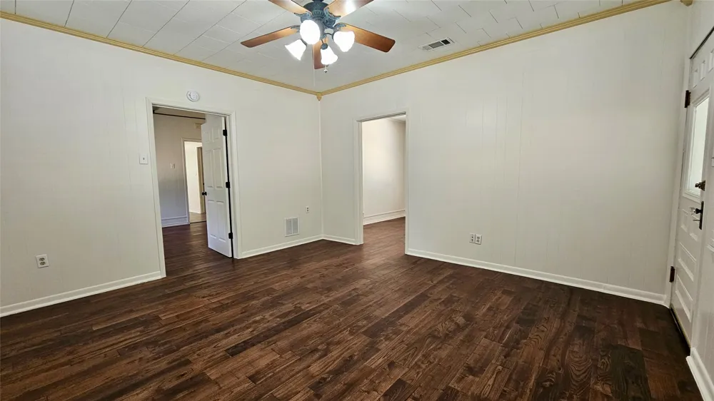 205 S Granger Street Granger, TX 76530