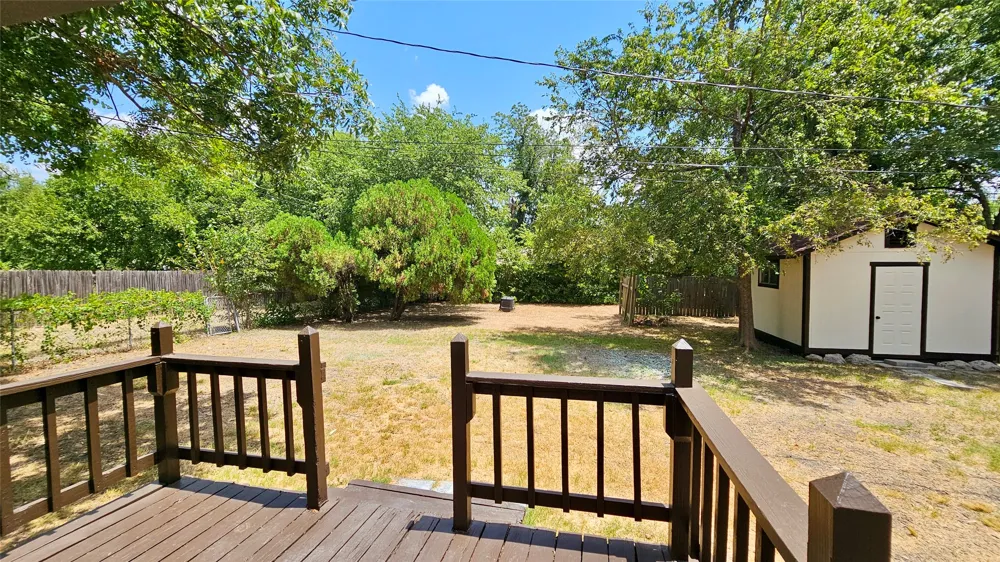 205 S Granger Street Granger, TX 76530