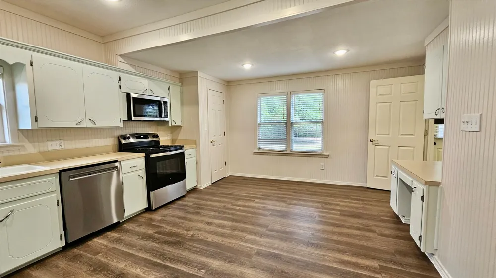 205 S Granger Street Granger, TX 76530