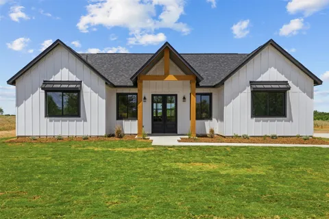 1420 Barth Rd