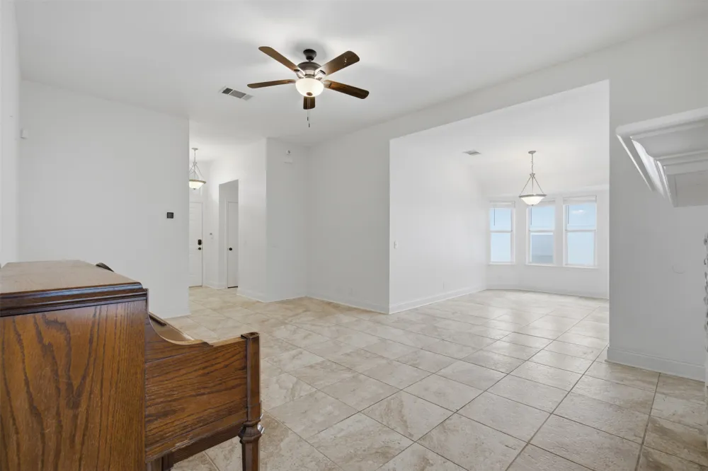108 Songbird Court Cedar Creek, TX 78612