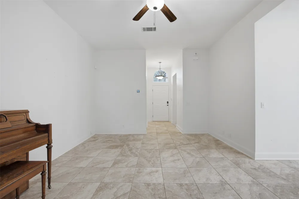 108 Songbird Court Cedar Creek, TX 78612