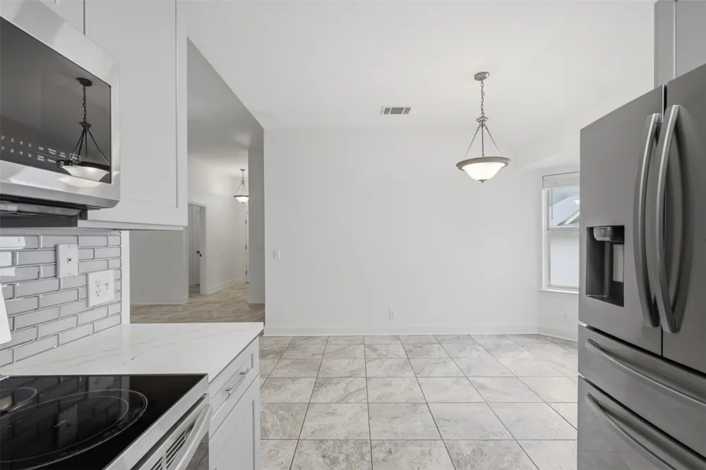 108 Songbird Court Cedar Creek, TX 78612