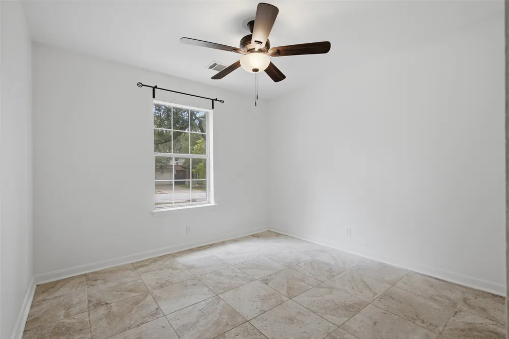 108 Songbird Court Cedar Creek, TX 78612
