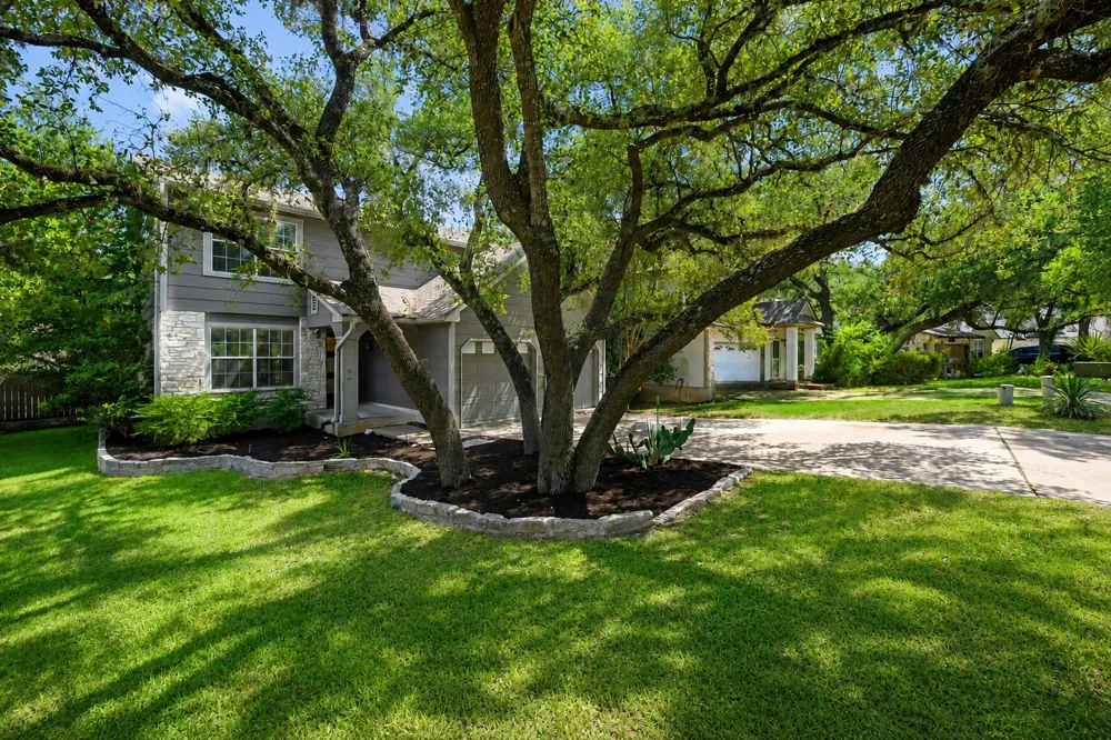 7819 Palacios Drive Austin, TX 78749