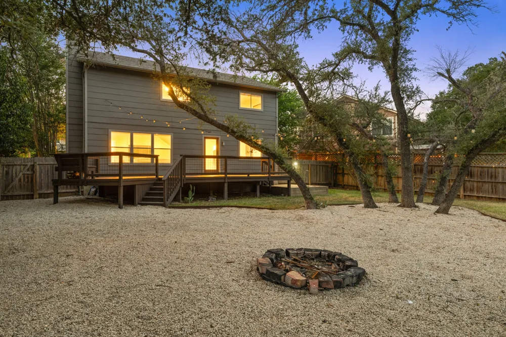 7819 Palacios Drive Austin, TX 78749