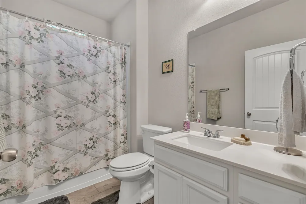 711 Rolling Oak Drive #123 Round Rock, TX 78664