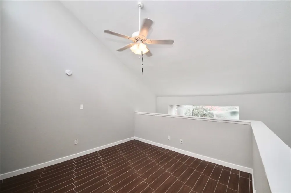 1600 West Avenue #24 Austin, TX 78701