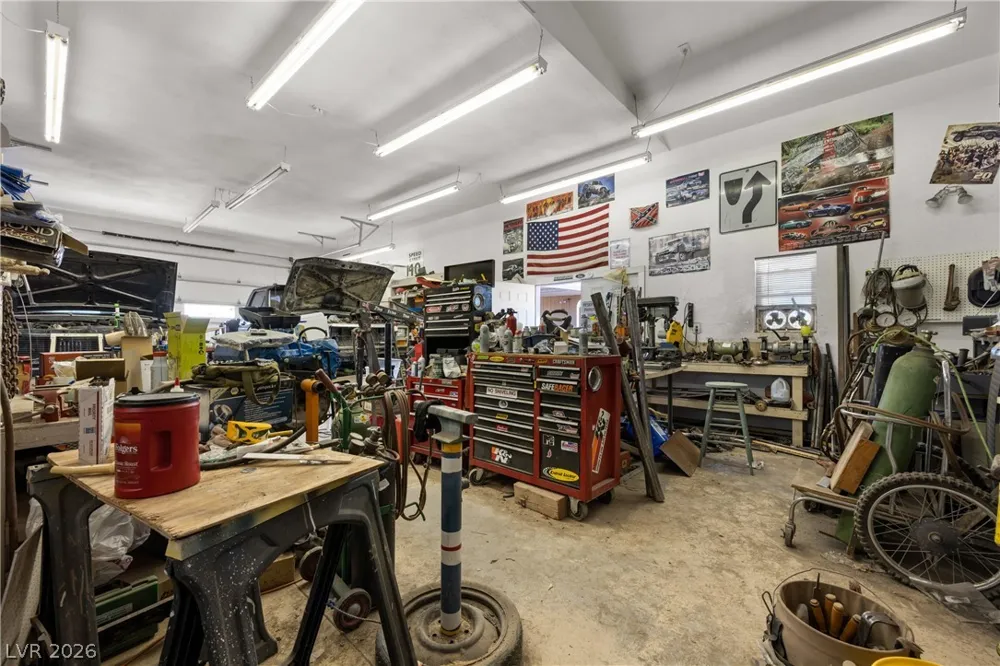 360 Scamp Avenue Overton, NV 89040