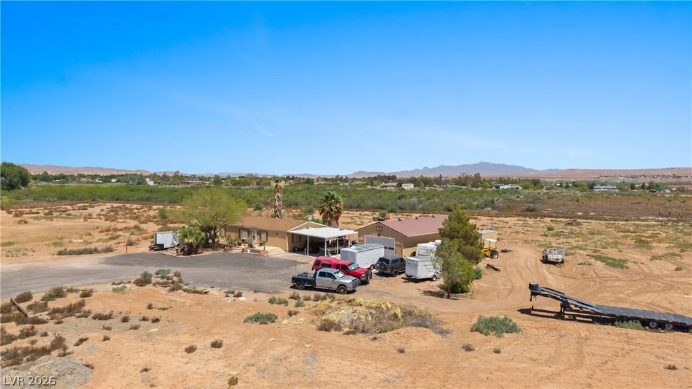 360 Scamp Avenue Overton, NV 89040
