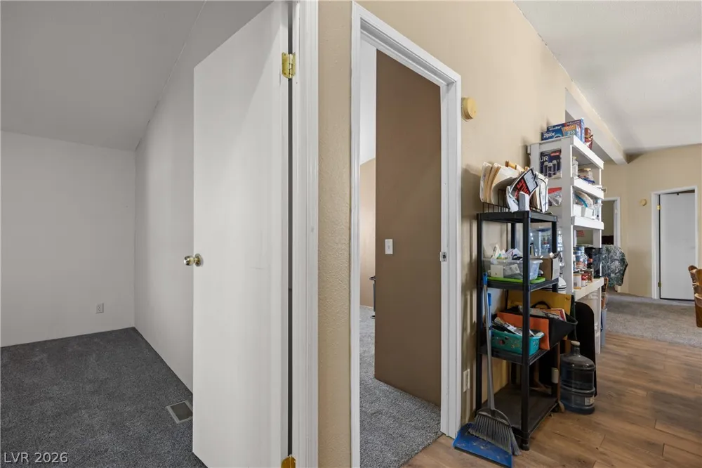 360 Scamp Avenue Overton, NV 89040
