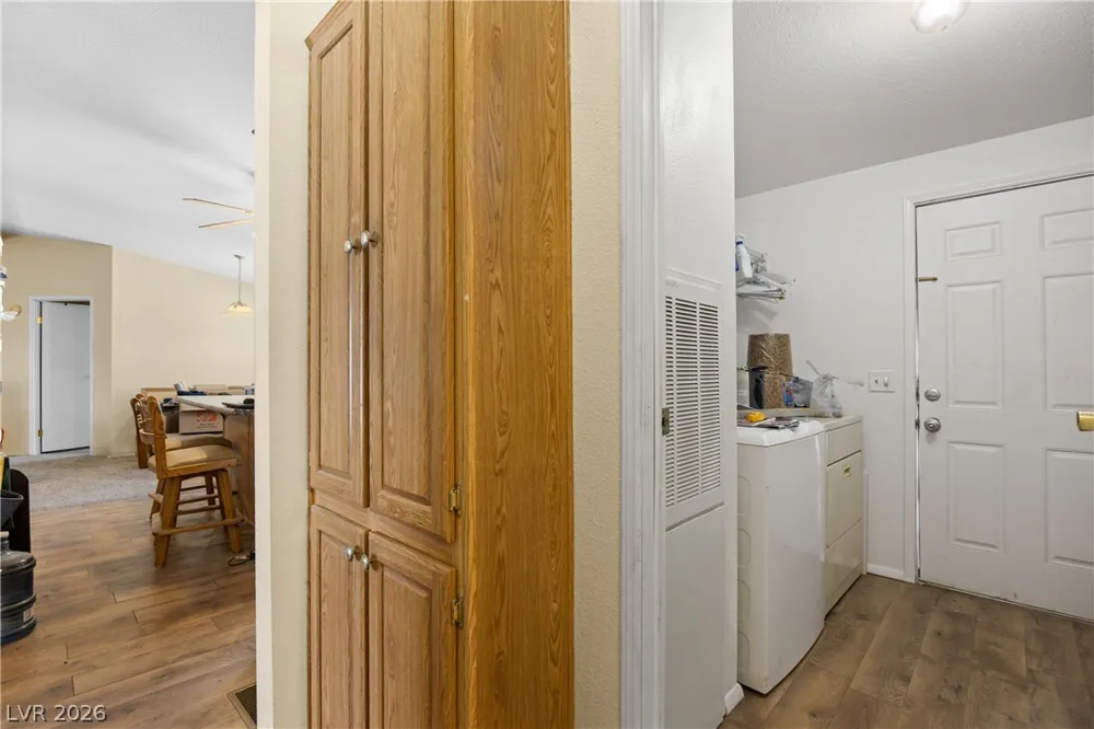 360 Scamp Avenue Overton, NV 89040