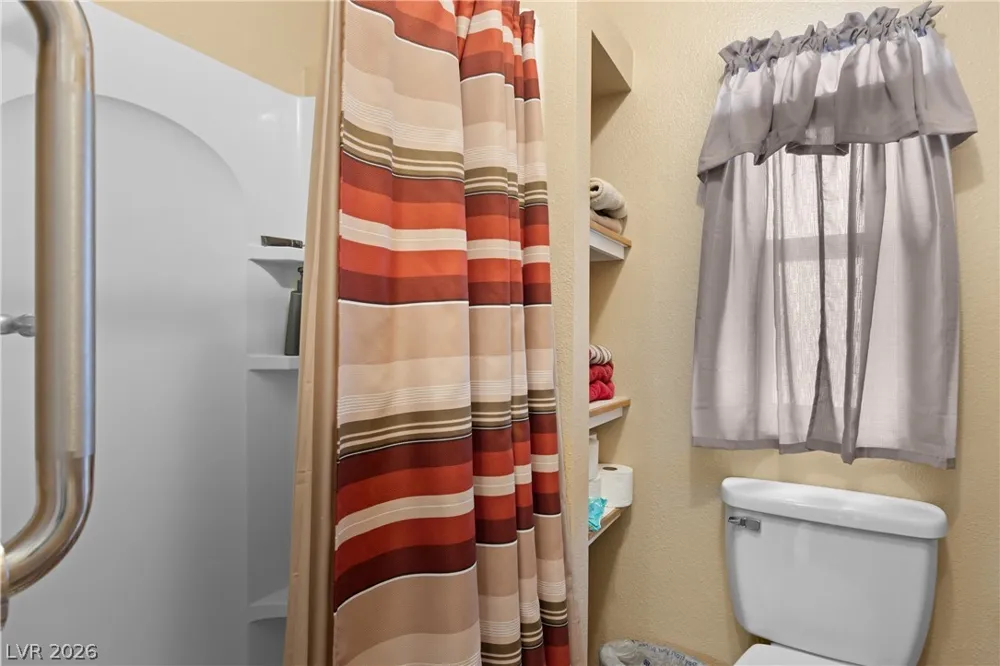 360 Scamp Avenue Overton, NV 89040