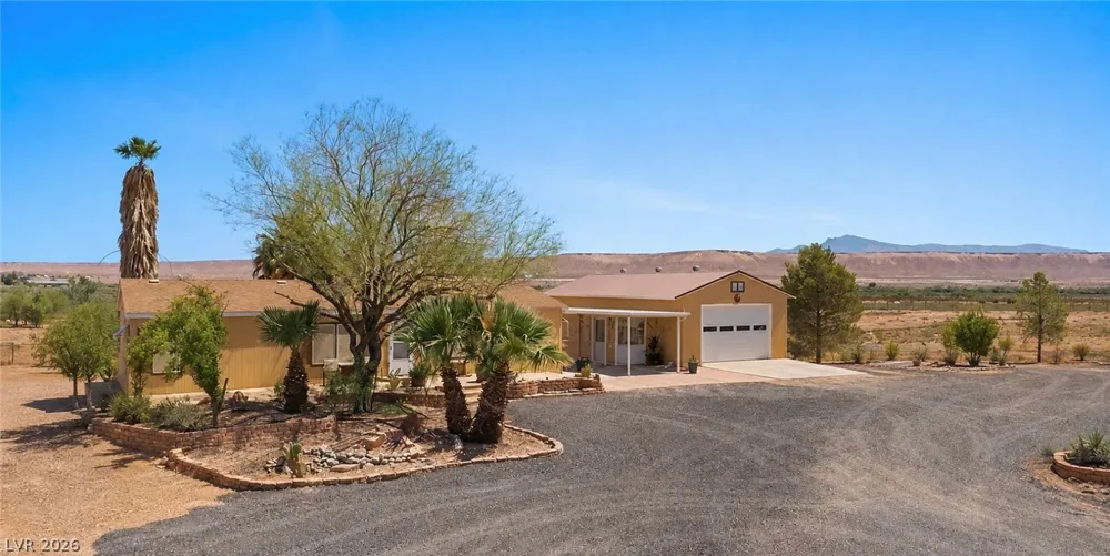 360 Scamp Avenue Overton, NV 89040