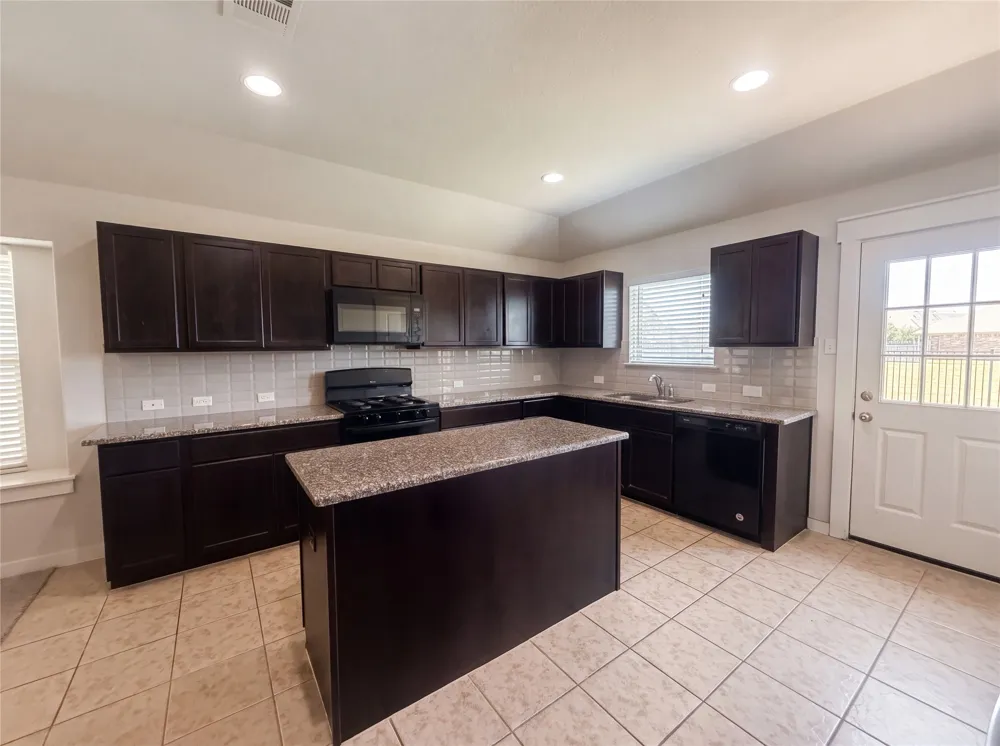 5909 Urbano Bend #23 Round Rock, TX 78665