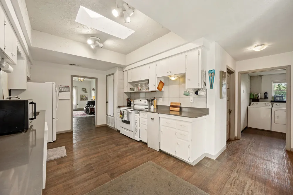 9916 Horizon Lane Austin, TX 78719