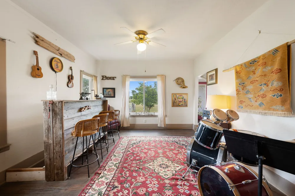9916 Horizon Lane Austin, TX 78719
