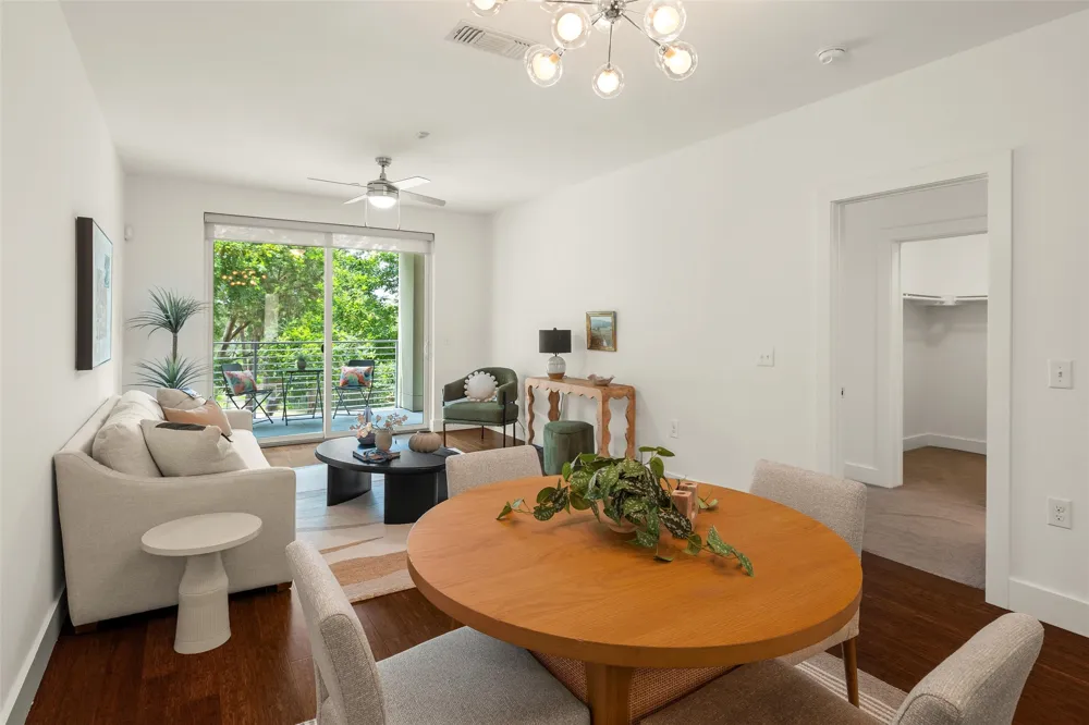 2804 Treble Lane #923 Austin, TX 78704