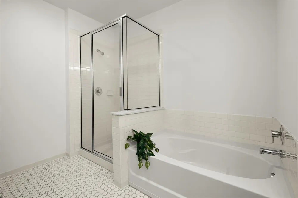 2804 Treble Lane #923 Austin, TX 78704