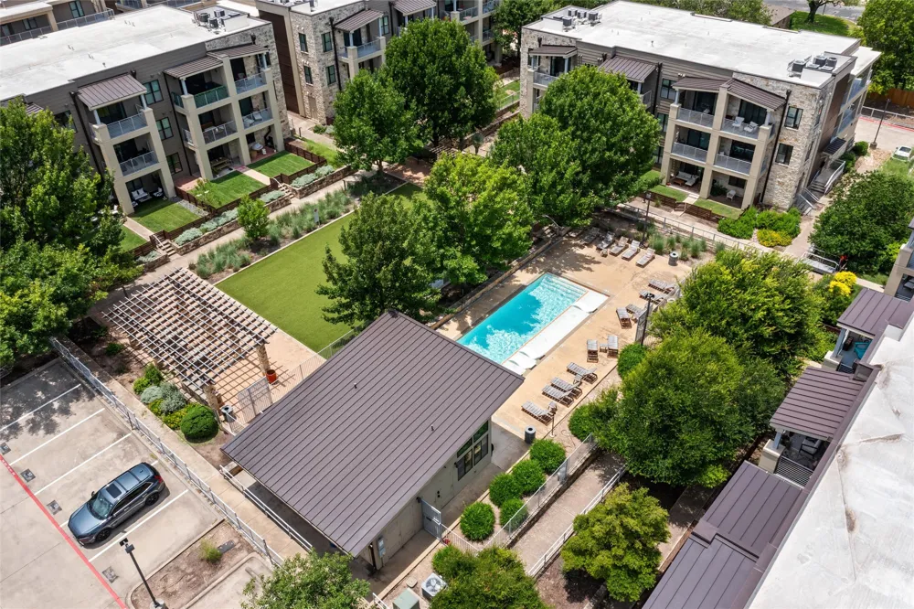 2804 Treble Lane #923 Austin, TX 78704
