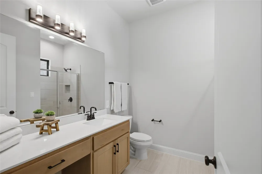 6609 Rocky Grotto Cove Jonestown, TX 78645