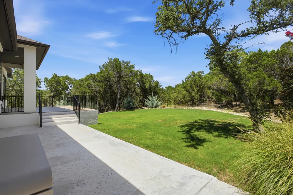 6609 Rocky Grotto Cove Jonestown, TX 78645