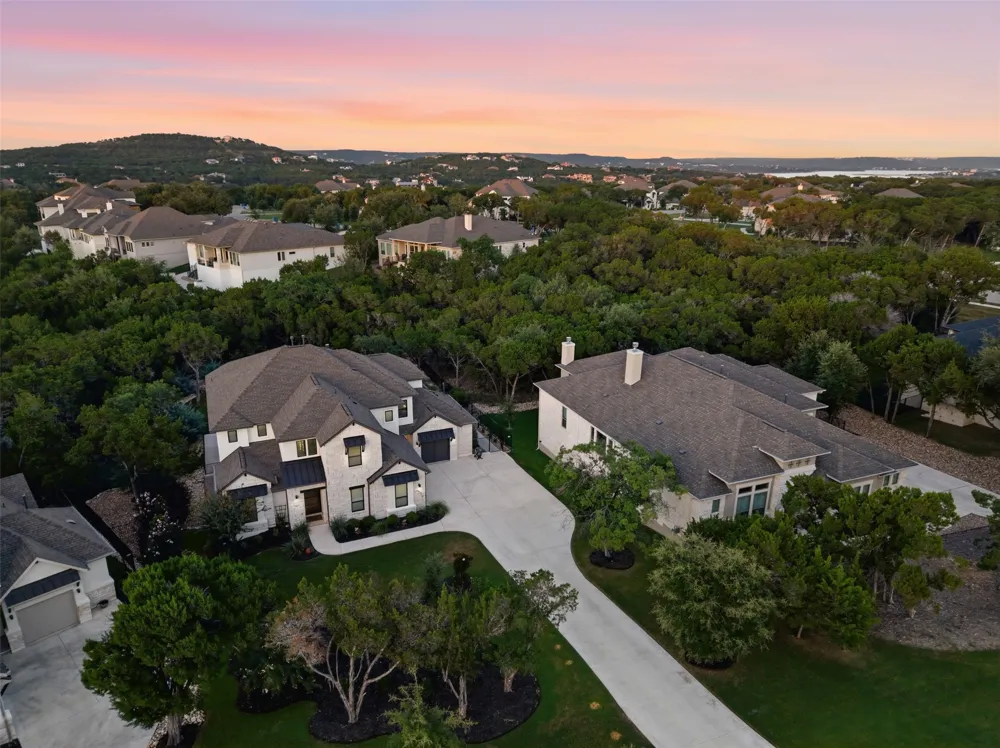6609 Rocky Grotto Cove Jonestown, TX 78645