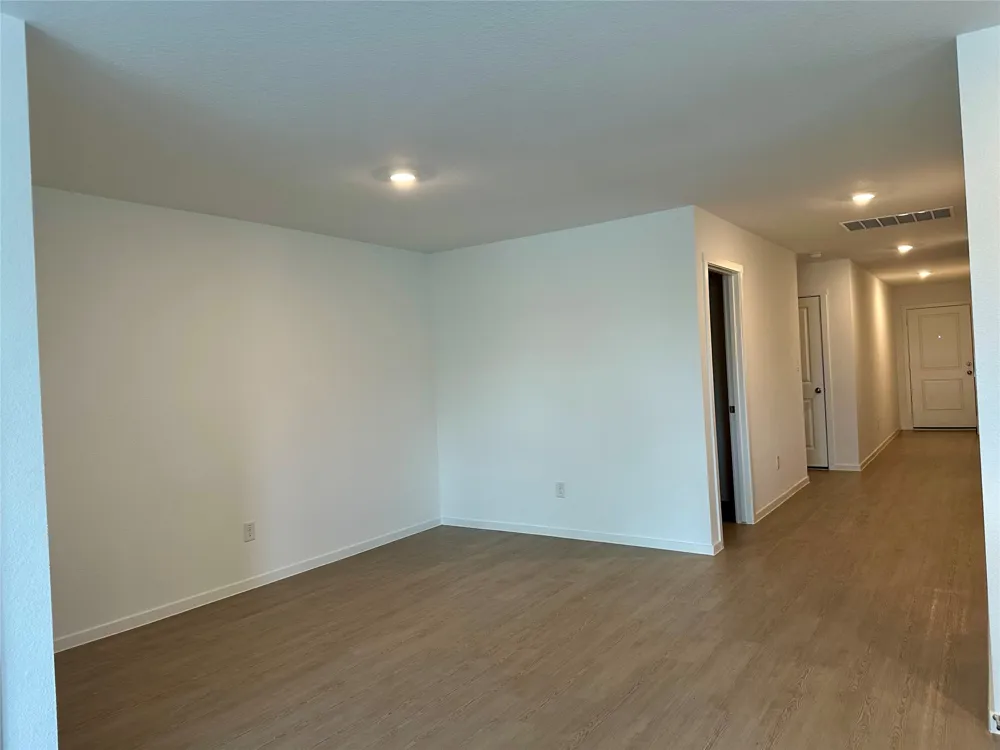 245 Pink Footed Pass Uhland, TX 78640