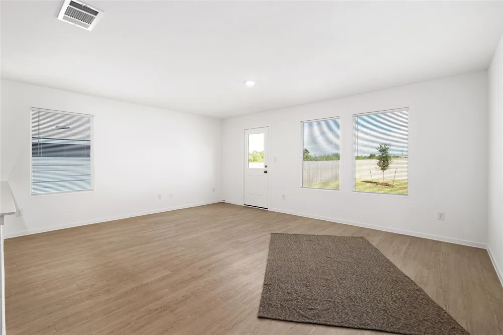 245 Pink Footed Pass Uhland, TX 78640