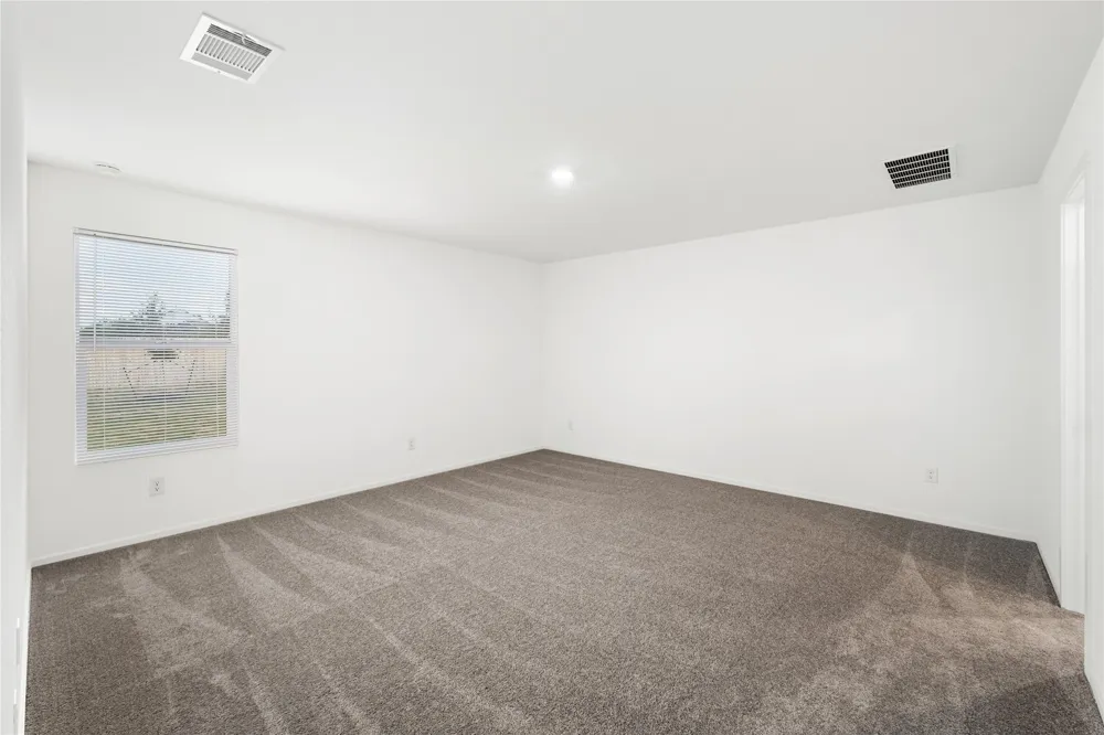 245 Pink Footed Pass Uhland, TX 78640