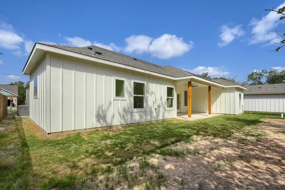 334 Nene Lane Bastrop, TX 78602