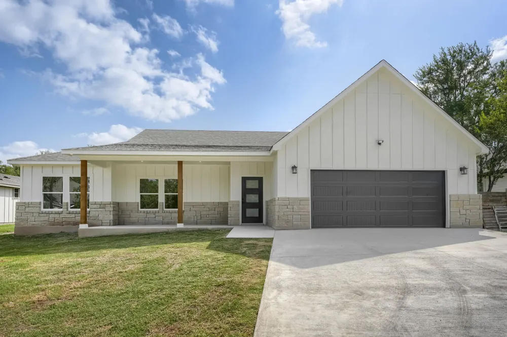 334 Nene Lane Bastrop, TX 78602