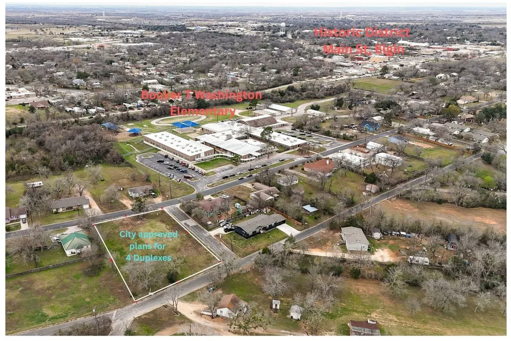 601 M L K BOULEVARD Elgin, TX 78621