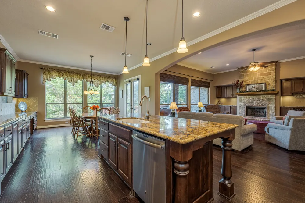 3700 Medicine Hat Leander, TX 78641