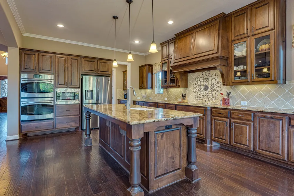 3700 Medicine Hat Leander, TX 78641