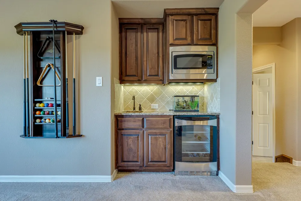3700 Medicine Hat Leander, TX 78641