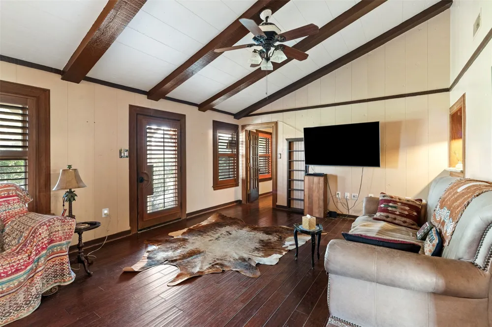 2501 LONE MAN MOUNTAIN ROAD Wimberley, TX 78676