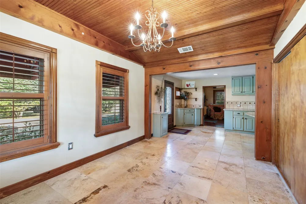 2501 LONE MAN MOUNTAIN ROAD Wimberley, TX 78676