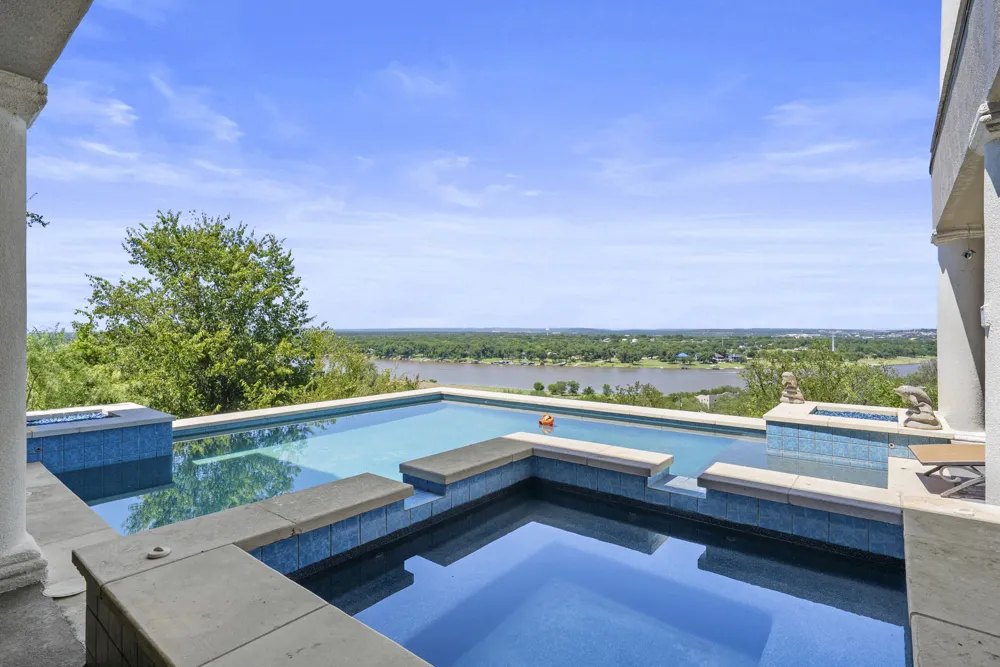 301 Circle Drive Horseshoe Bay, TX 78657