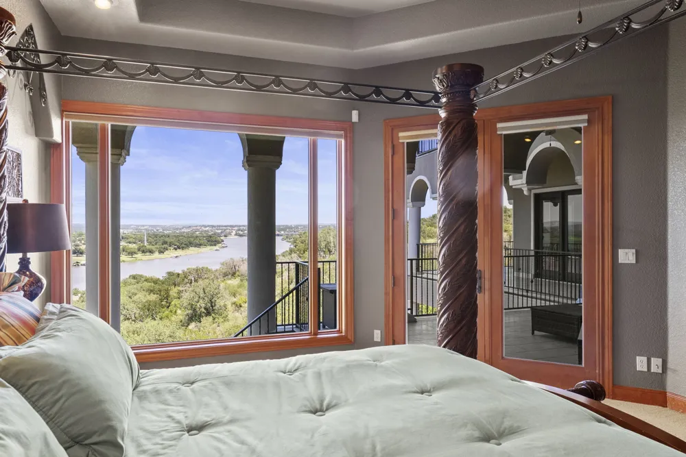 301 Circle Drive Horseshoe Bay, TX 78657