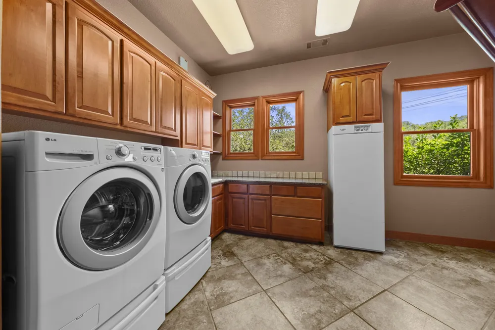 301 Circle Drive Horseshoe Bay, TX 78657