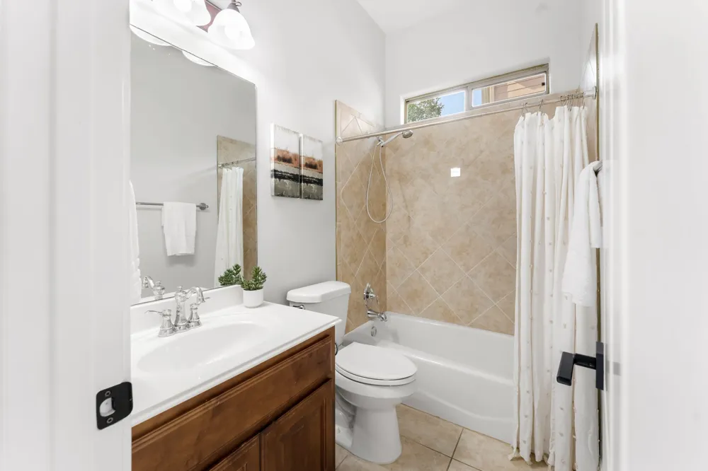 13500 Coleto Creek Trail Austin, TX 78732