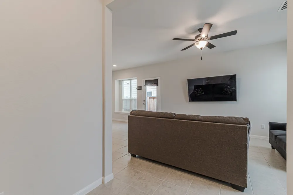 1064 Esplanade Parkway San Marcos, TX 78666