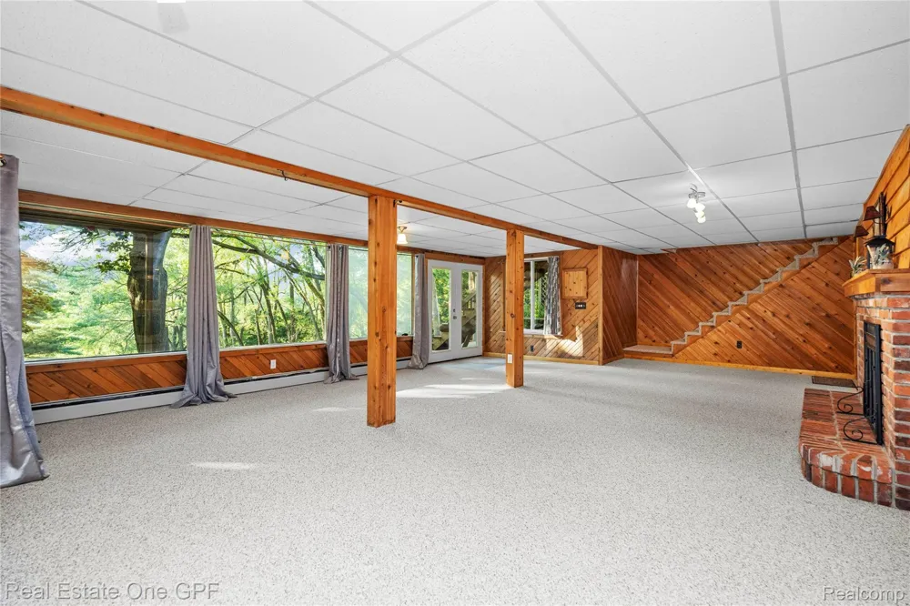 5068 Atkins Rd Road Clyde Township, MI 48049