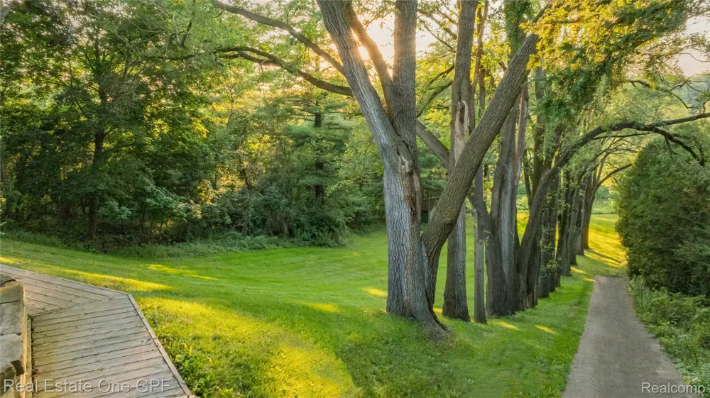 5068 Atkins Rd Road Clyde Township, MI 48049