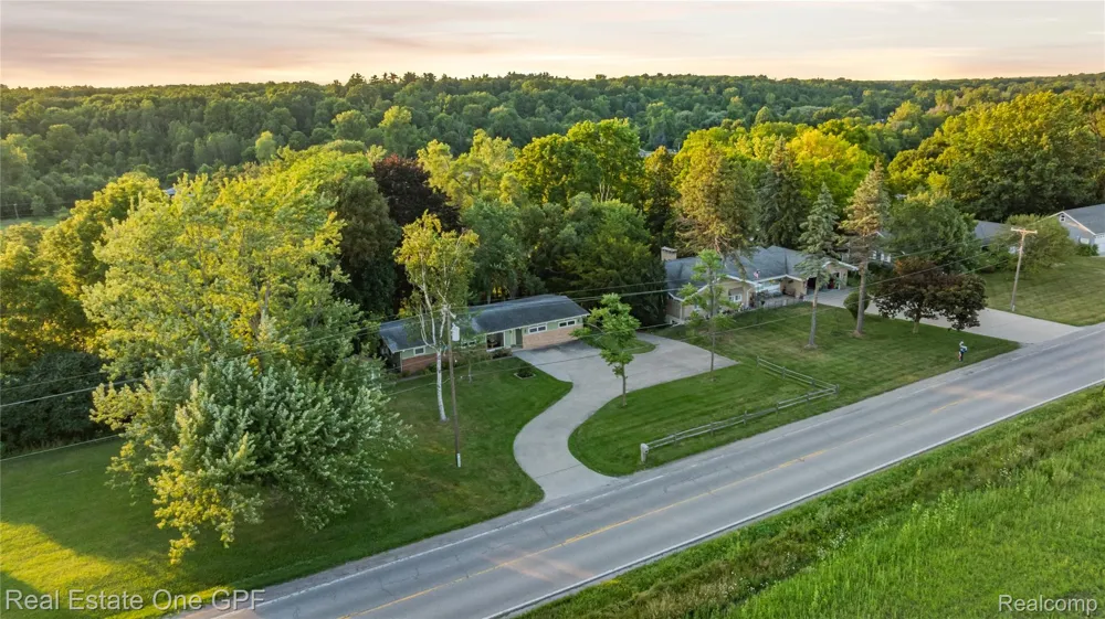 5068 Atkins Rd Road Clyde Township, MI 48049