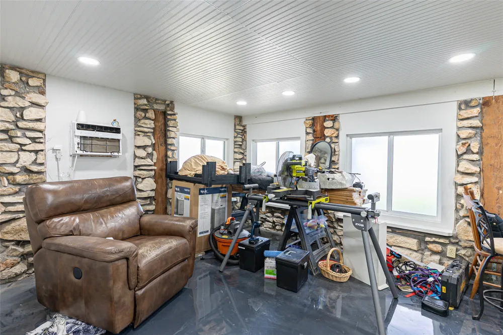 304 Southwind Road Lago Vista, TX 78645
